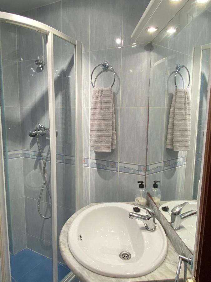 Ferienwohnung Habitacion Con Balcon Privado. Valencia Exterior foto